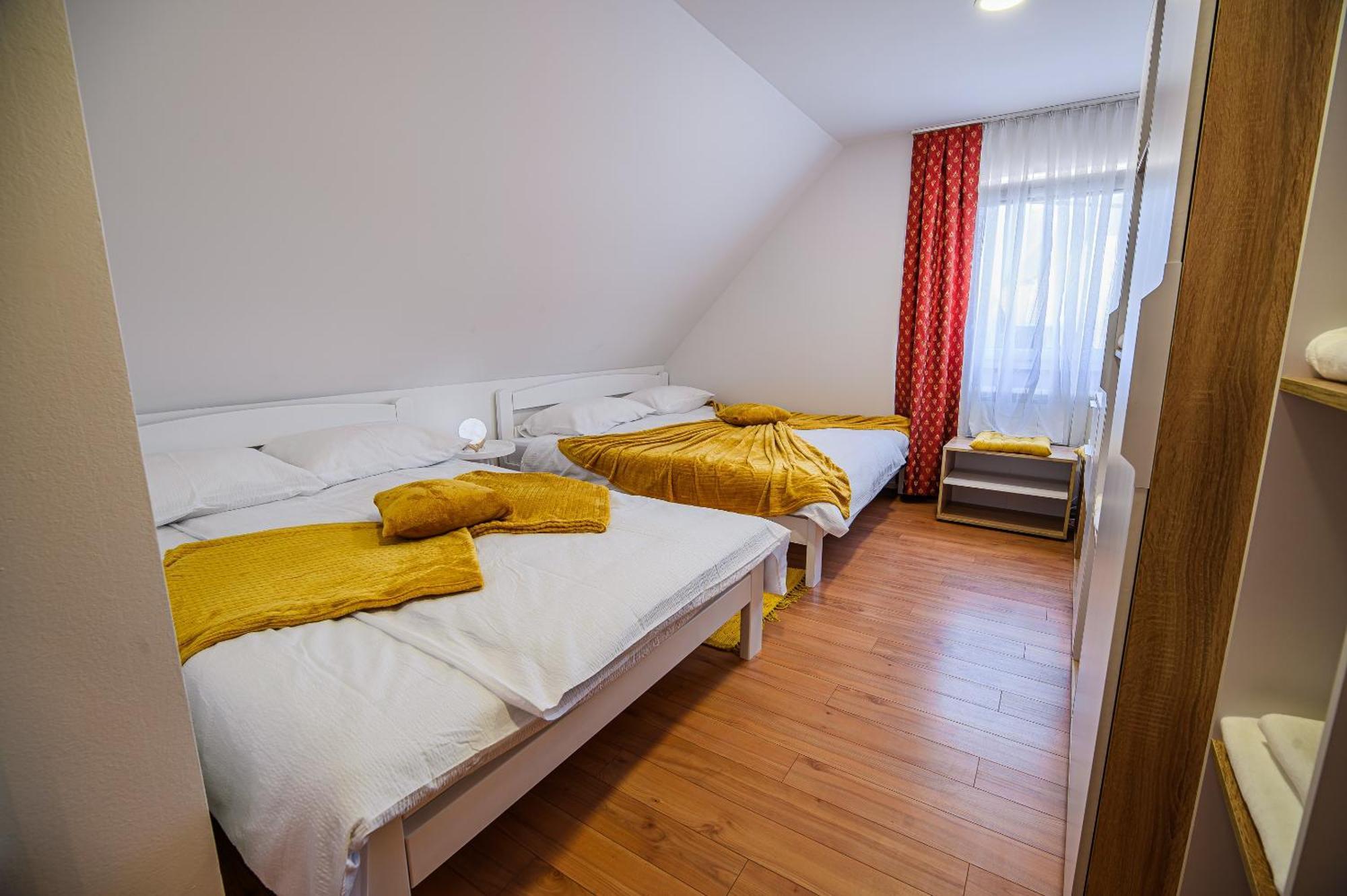 Apartments 888 بوويتش المظهر الخارجي الصورة