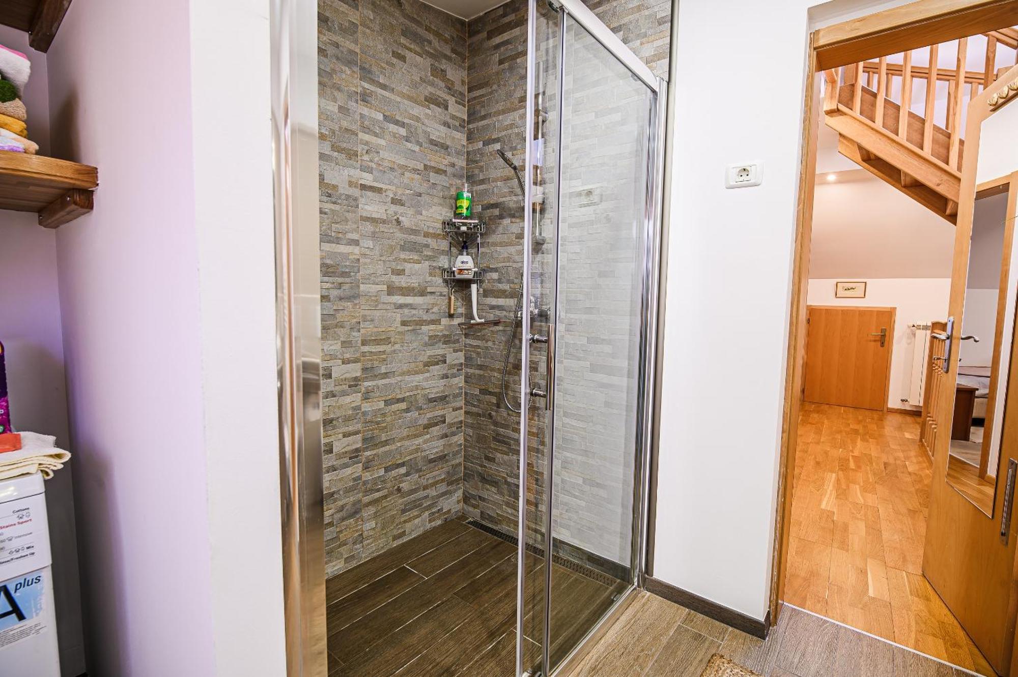 Apartments 888 بوويتش المظهر الخارجي الصورة